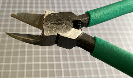 629118000 - Cutting pliers 180