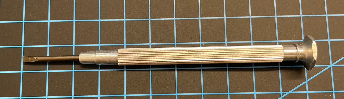 628115100 - Screwdriver 151