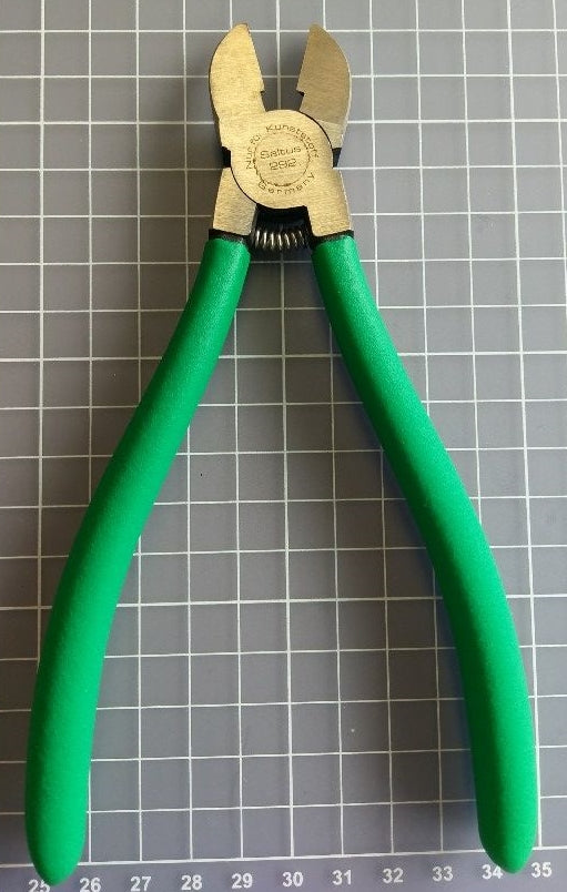629129200 - Cutting pliers 292