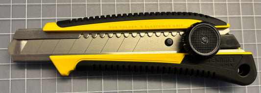 LC561GR - Cutter knife LC 561 GR